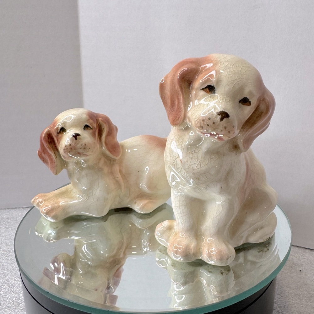 Salt & Pepper Shakers Puppy Dog figurine White tan Animals Japan cork stopper